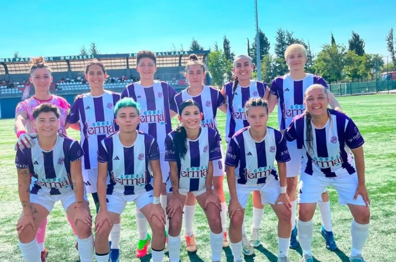 Tavşanlı Akıncılar Spor Kadın Futbol Takımı 2. Lig için sahaya çıkıyor