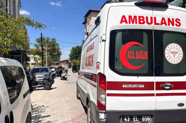 Tavşanlı’da otomobil ile motosiklet çarpıştı: 1 yaralı