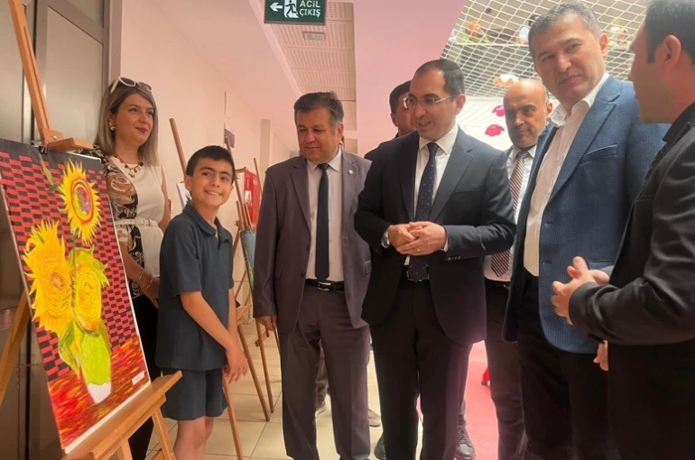 Tavşanlı’da ’Özel’ öğrenciler içlerindeki cevheri eserlerine yansıttı