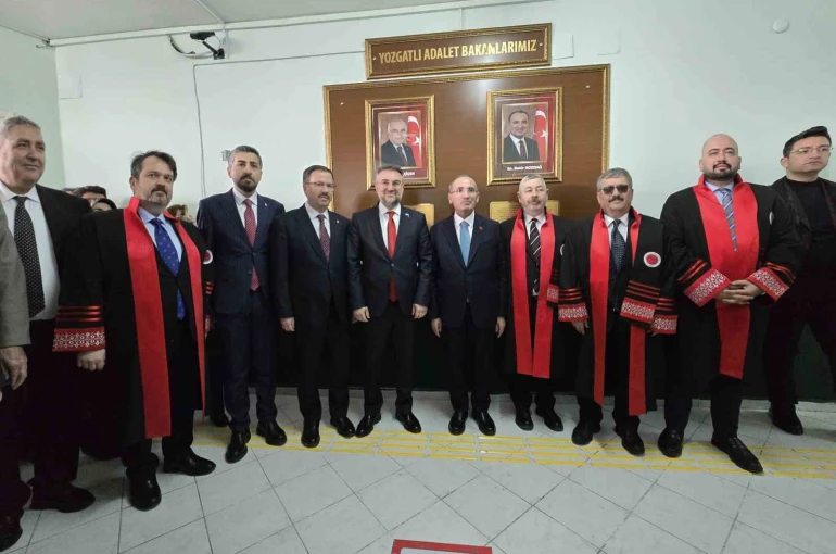 TBMM Başkanvekili Bekir Bozdağ: "1982 Anayasası artık Türkiye’yi taşıyamıyor"