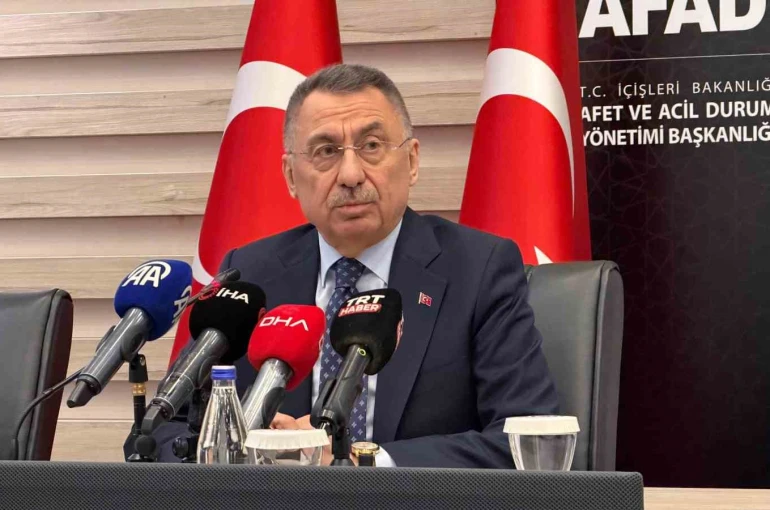 TBMM Dışişleri Komisyonu Başkanı Oktay: "650 bin personeli sahaya sürmek hiçbir ülkenin yapabileceği bir olay değil"