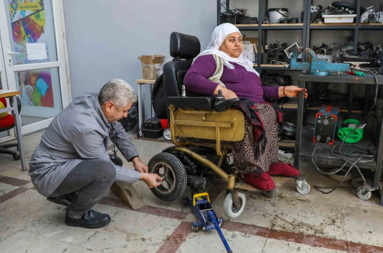 Tekerlekli sandalye tamir atölyesinde 600 engelliye ücretsiz hizmet