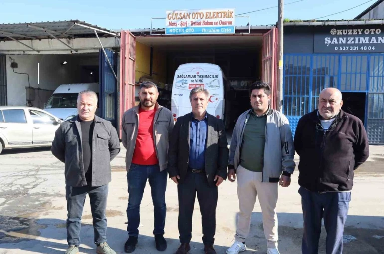 Tekirdağ’da altyapı yetersizliği sokakları yine göle çevirdi: Onlarca araç sanayinin yolunu tuttu