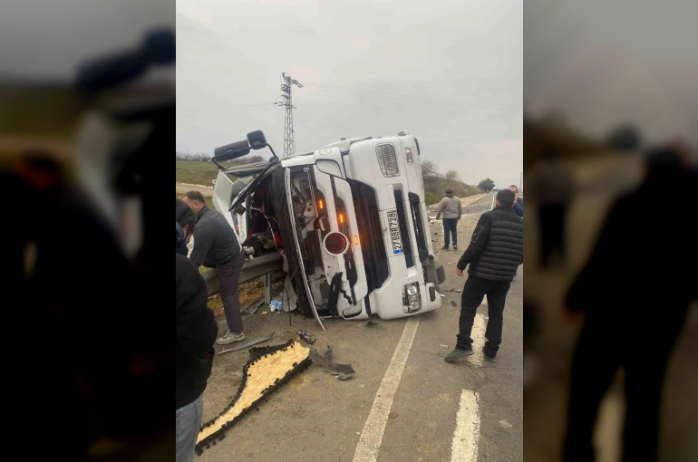 Tekirdağ’da feci kaza: Tır şoförü hayatını kaybetti