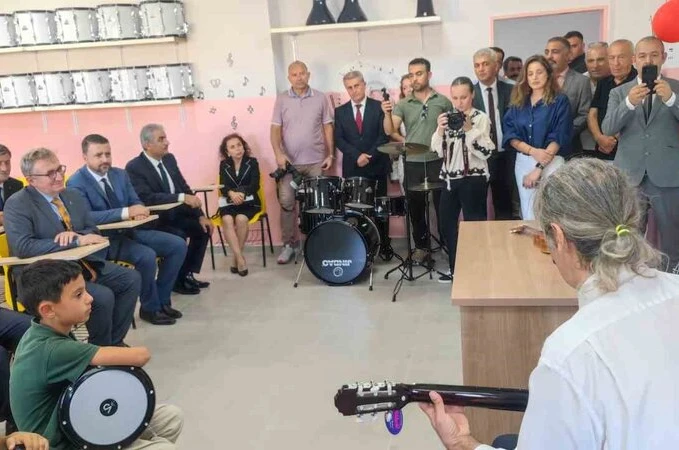 Tekirdağ’da "Roman Gençlik Forumu ve Rol Modeli Etkinliği"