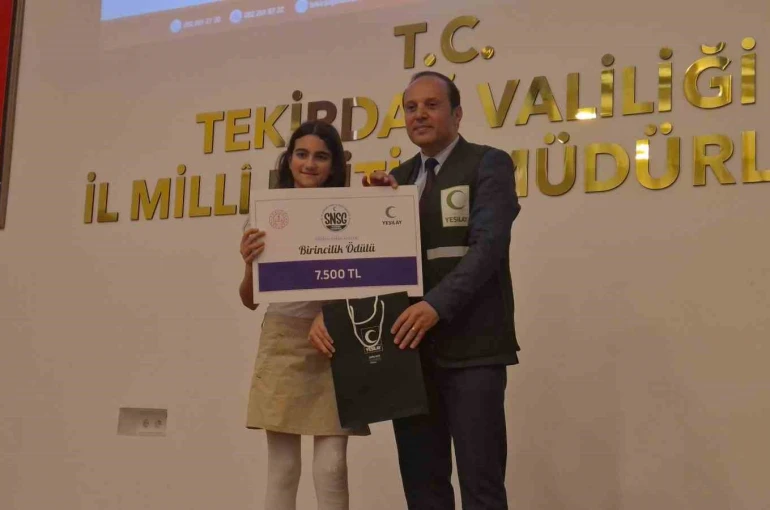 Tekirdağ’da "Sağlıklı Nesil Sağlıklı Gelecek" yarışmasında dereceye giren öğrenciler ödüllerini aldı