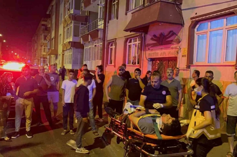 Tekirdağ’da zincirleme kaza: 3 araç birbirine girdi, ortalık savaş alanına döndü