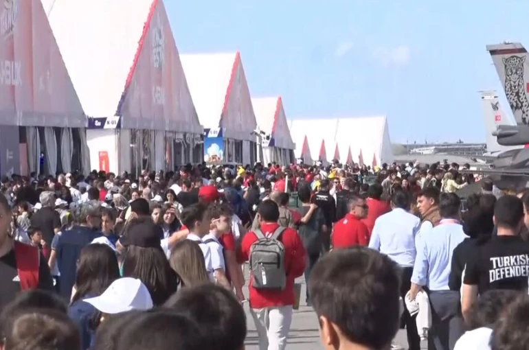 TEKNOFEST üçüncü gününde de devam ediyor