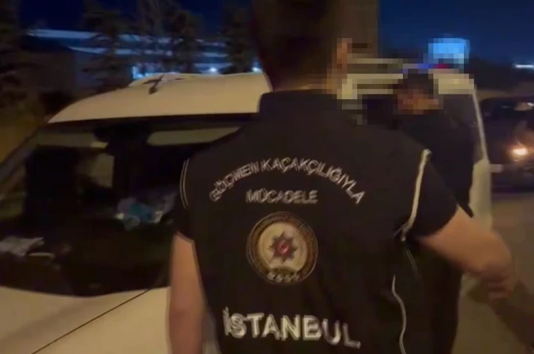 TEM Otoyolu’nda 10 düzensiz göçmen yakalandı: Organizatör tutuklandı