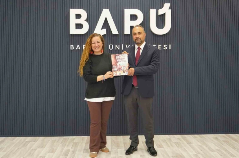 Tesadüfen bulunan 640 yıllık çınar ağacının hikayesi kitap oldu