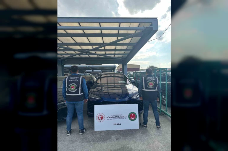 Ticaret Bakanlığı’ndan 288 milyon liralık lüks araç operasyonu