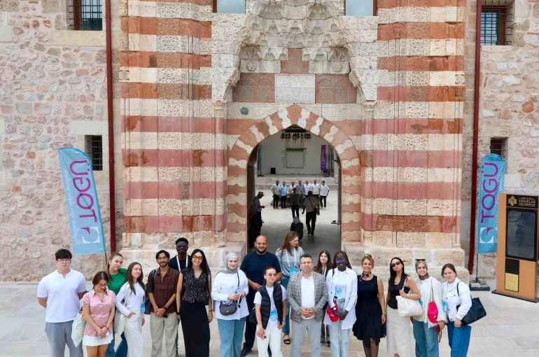 TOGÜ’de Türkçe öğrenen uluslararası öğrenciler Tokat’ın kültürel mirasını keşfetti