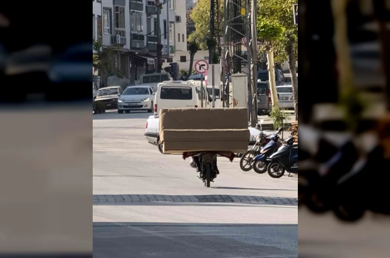 Tokat’ta koltuk taşıyan motosiklet sürücüsüne ceza