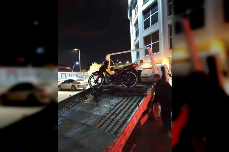 Tokat’ta trafik güvenliğini tehlikeye düşüren motosikletlilere ceza yağdı