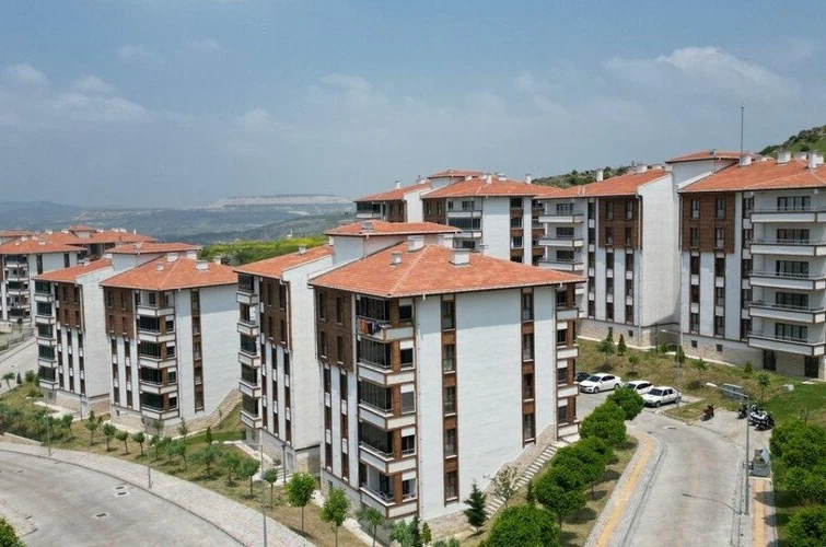 TOKİ’den dev hamle: 500 bin konutun yeri ve ödeme detayları netleşiyor!