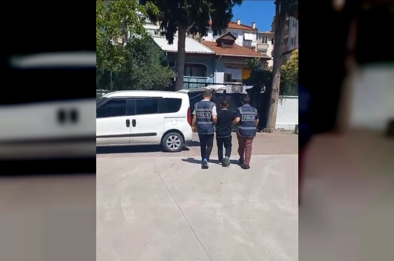 Toplamda 60 yıl 5 ay hapis cezasıyla aranan 10 firari yakalandı