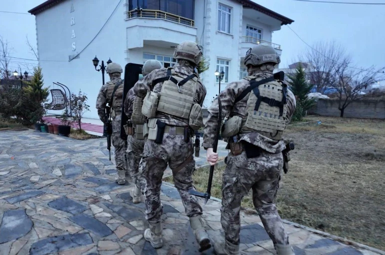 "Torbacı" operasyonunda 7 gözaltı