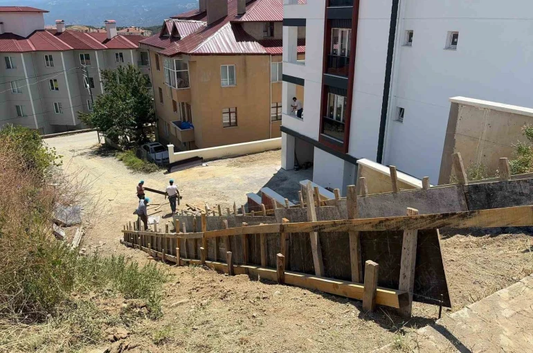 Tosya Belediyesi’nin çalışmalarıyla ilçenin çehresi değişiyor