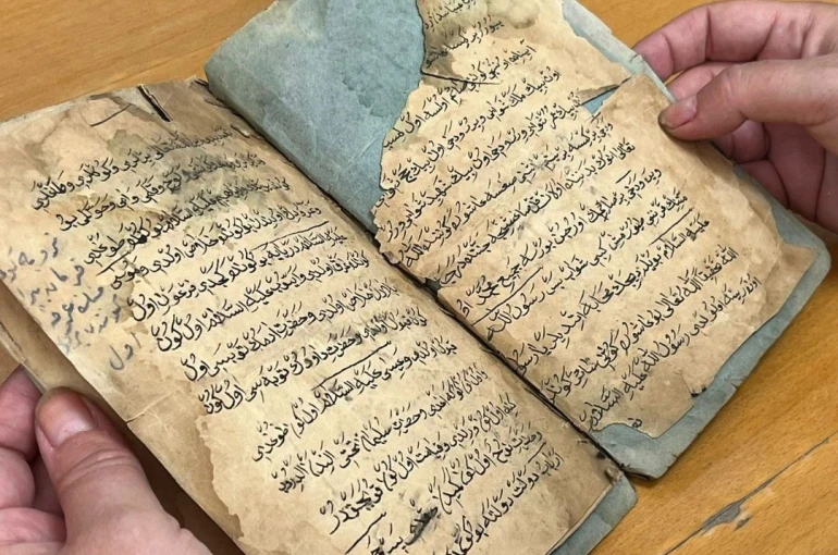 Tozlu raflardan dijital dünyaya: 600 yıllık miras Ege’de koruma altında 