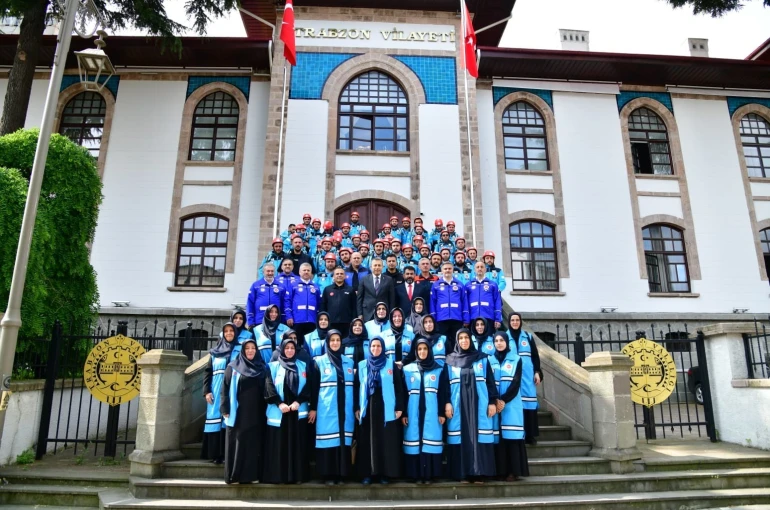 Trabzon’da 50 imam-hatip ile 20 Kur’an-ı Kerim Kursu öğreticisi AFAD gönüllüsü oldu