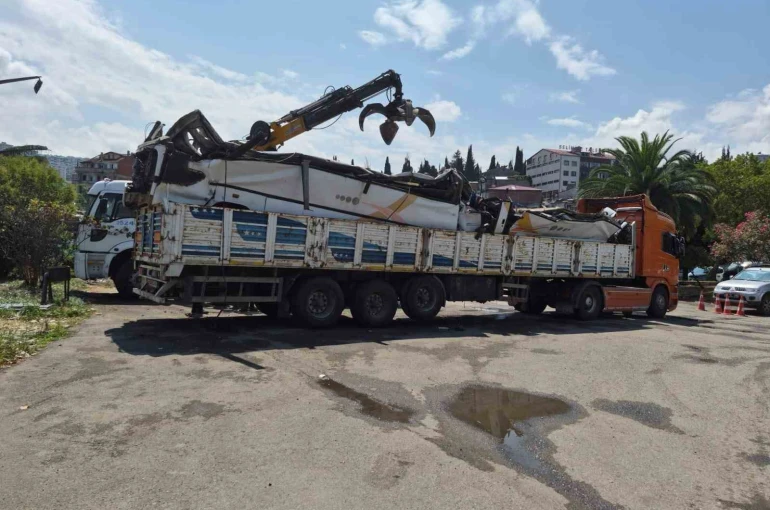 Trabzon’da hurdaya ayrılan araçlar ekonomiye kazandırılıyor