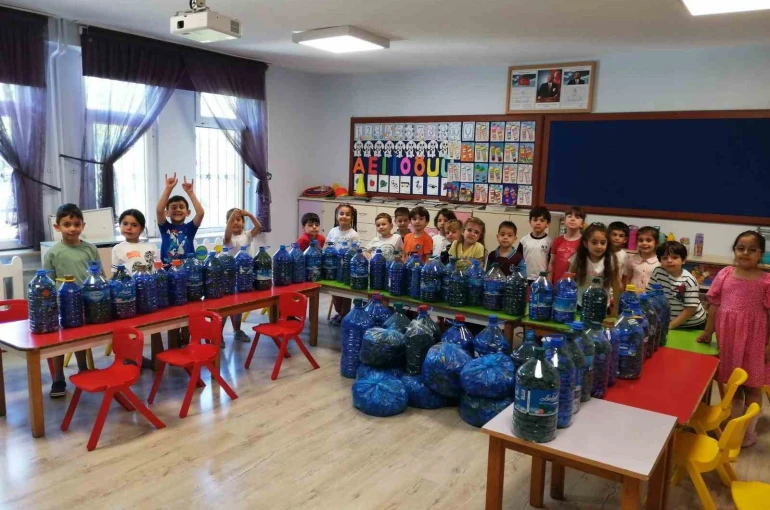 Trabzon’da ’Kapaklar Çoğalsın Engeller Azalsın Projesi’ne miniklerden destek