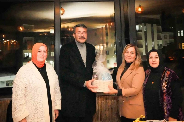 Trabzon’dan Hakkâri’ye ‘Kardeşlik Köprüsü’ ziyareti