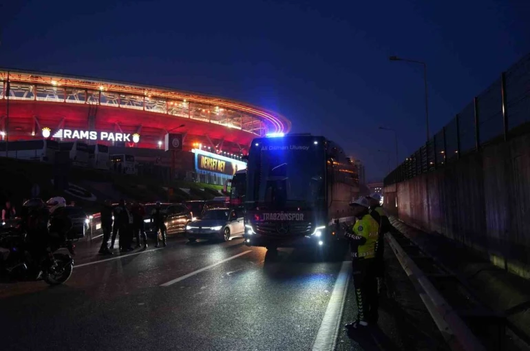 Trabzonspor, RAMS Park’a ulaştı