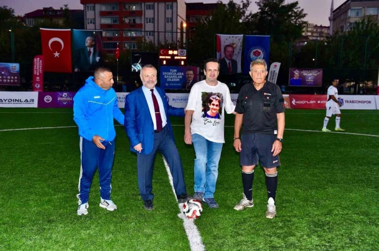 Trabzonspor’un efsaneleri Emir Yuşa için sahaya çıktı