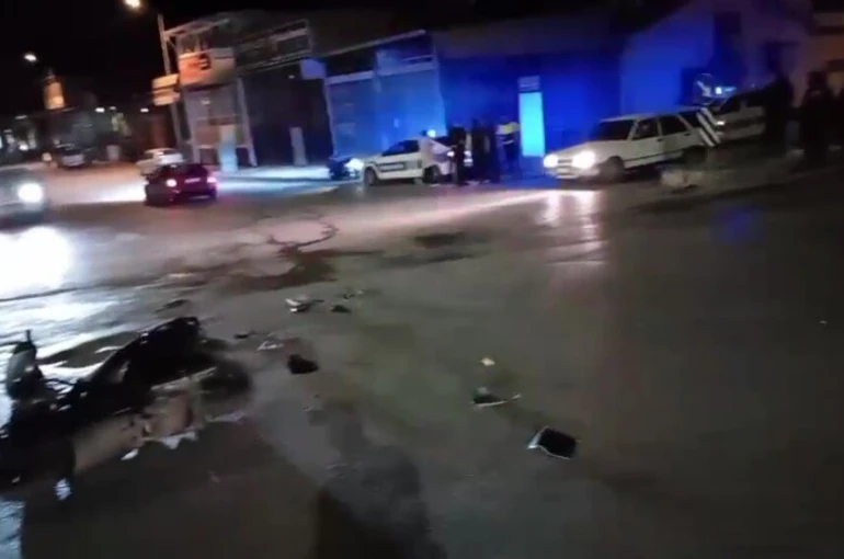 Trafik kazasında sürücülerden birisi kaçtı, diğeri alkollü çıktı 