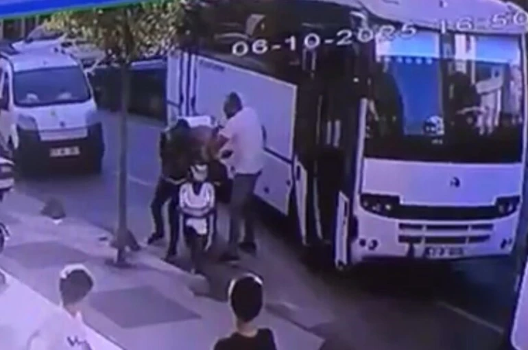 Trafik magandası kuryeye dehşeti yaşattı