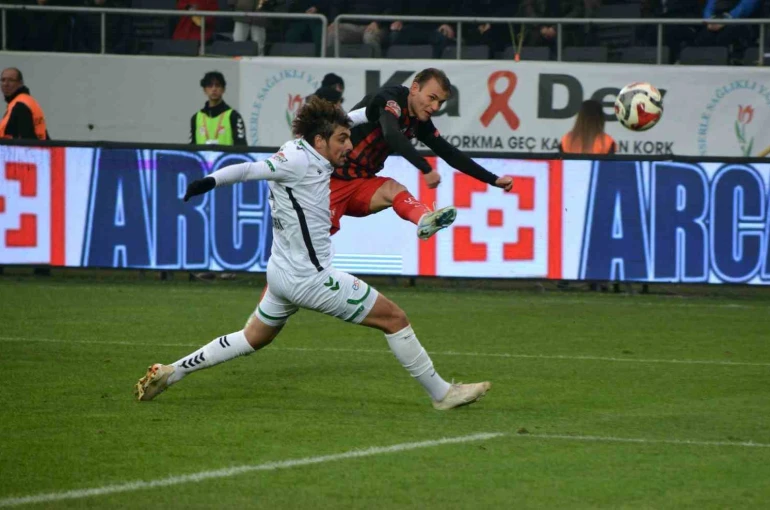 Trendyol 1. Lig: Çorum FK: 2 - Sakaryaspor: 0