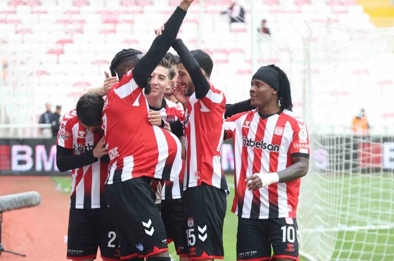 Trendyol 1. Lig: Özbelsan Sivasspor: 2 - Iğdır FK: 1