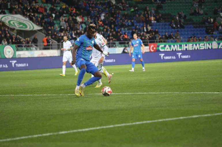 Trendyol Süper Lig: Çaykur Rizespor: 3 - Konyaspor: 2 (Maç sonucu)