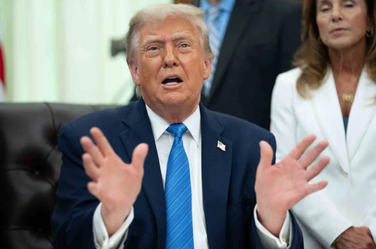 Trump: "200’den fazla ticari gemi Boğaz’dan güvenli şekilde geçiş yaptı"