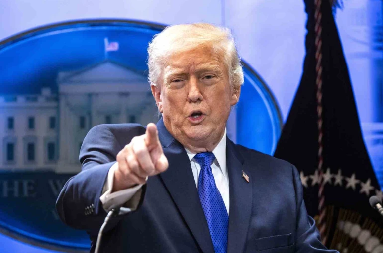 Trump: "Yüzde 10’luk küresel gümrük tarifeleri yüzde 15’e çıkarılacak"