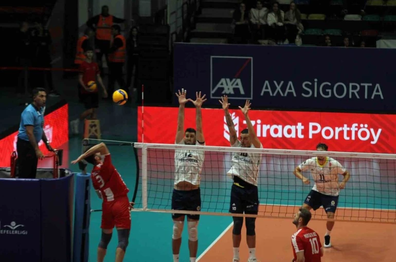 TSYD Ankara Cumhuriyet Kupası: Fenerbahçe Medicana: 3 - Spor Toto: 1