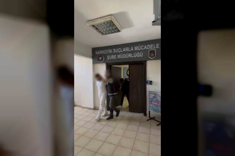 Tunceli’de 908 gram esrar ele geçirildi