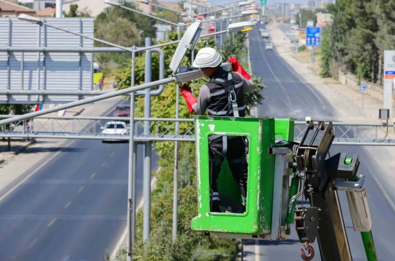 Tunceli’de elektrik kesintileri yüzde 20 azaldı