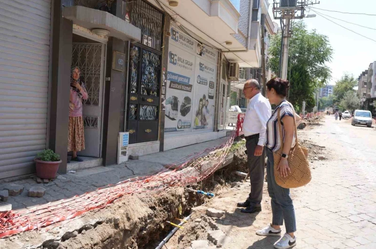Turgutlu’da altyapı seferberliği sürüyor