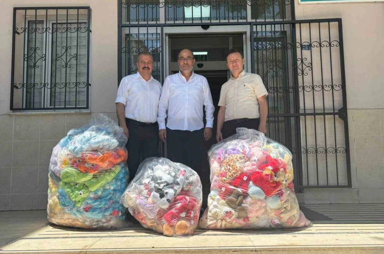 Turgutlulu iş insanından öğrencilere anlamlı destek 