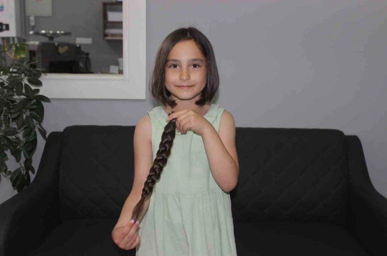 Türkeli’de 9 yaşındaki Eylül’den anlamlı bağış