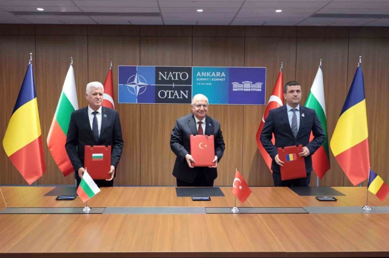Türkiye, Romanya ve Bulgaristan arasında Karadeniz ile ilgili anlaşma imzalandı