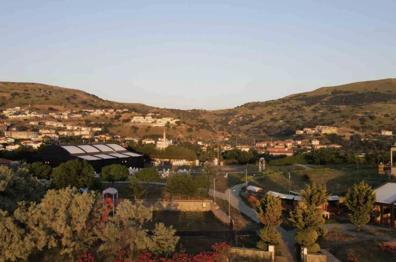 Türkiye’nin en büyük adası Gökçeada’da sezonu açtı, misafirlerini bekliyor