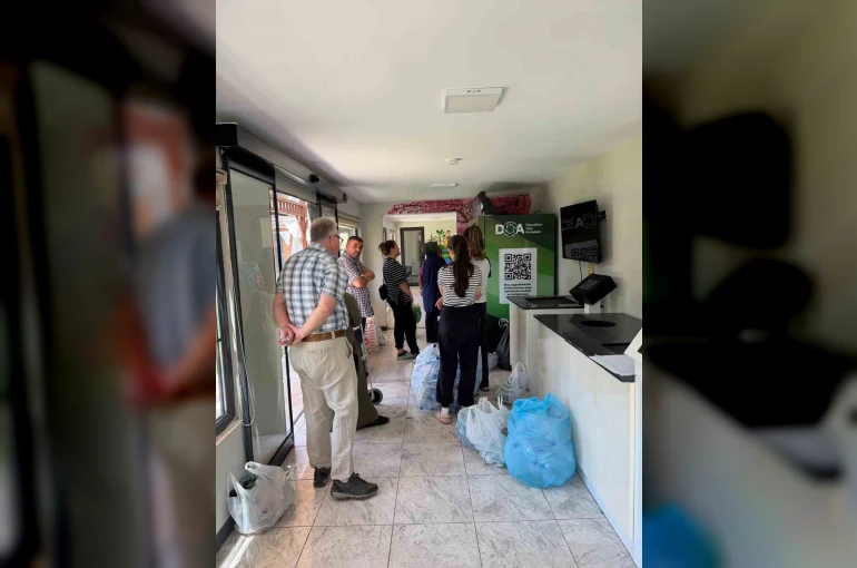 Türkiye’nin ilk sıfır atık şehri Kızılcahamam’ın depozito iade sistemine yoğun ilgi