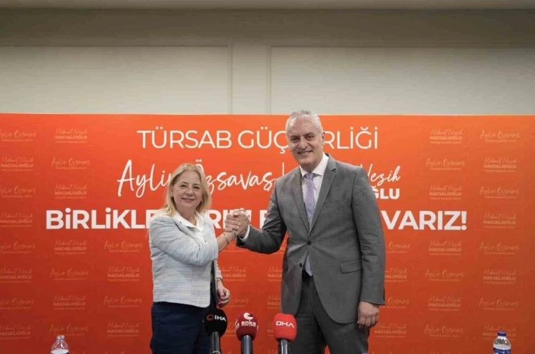 TÜRSAB başkanlık yarışında Özsavaş ve Hacıalioğlu güçlerini birleştirdi
