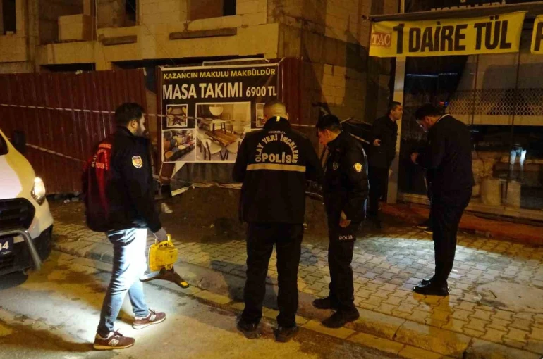 Tuvaletini yapmak için çıktığı inşaattan düşen şahıs ağır yaralandı