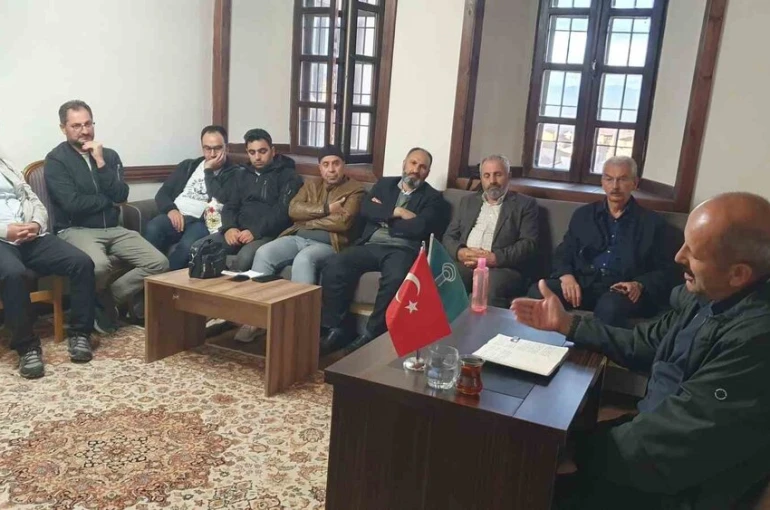 Tuzcu’nun Erzurum’un inanç kültüründeki yeri ve Yunus Emre