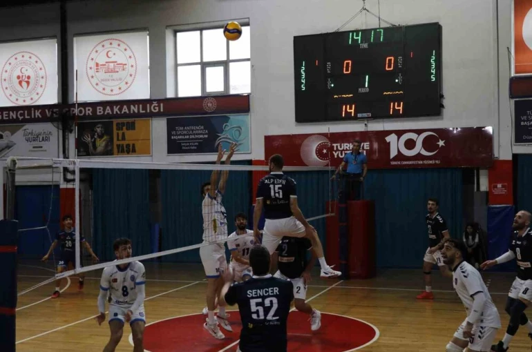 TVF Erkekler 1. Ligi: Düzce Belediyesi Spor Akademisi: 2 - Arkas Spor Kulübü: 3