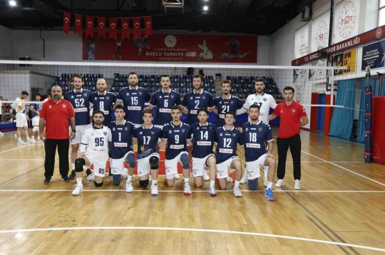 TVF Erkekler 1. Ligi: Düzce Belediyesi Spor Akademisi, rakibini 3-0’la geçti